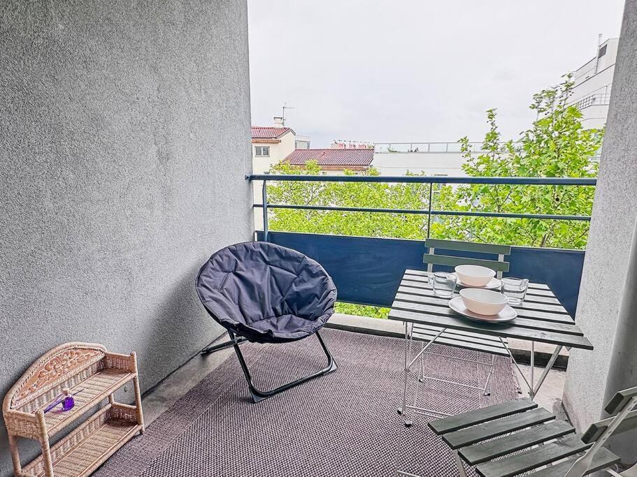 Charmant T2 Terrasse, Garage ビユールバンヌ エクステリア 写真
